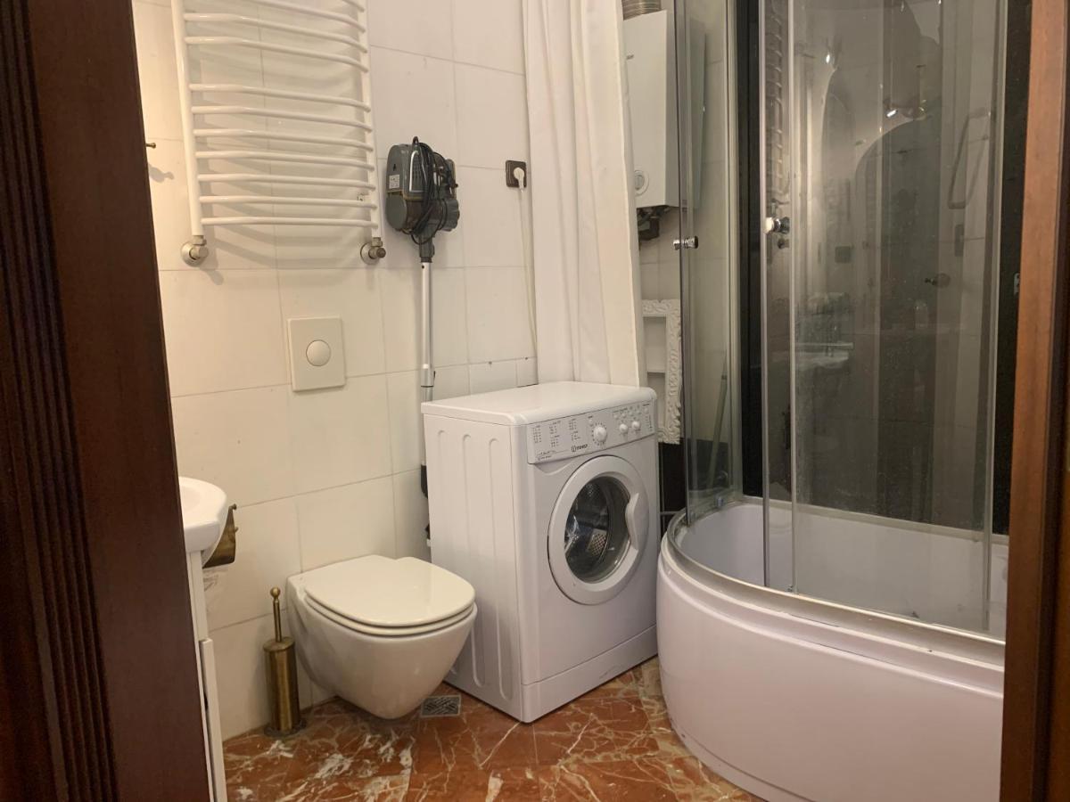Beautiful And Charming Apartment In The Heart Of The Old Town Варшава Екстериор снимка