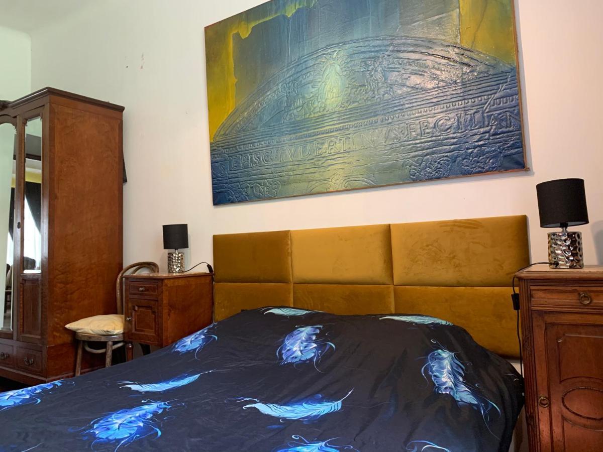 Beautiful And Charming Apartment In The Heart Of The Old Town Варшава Екстериор снимка