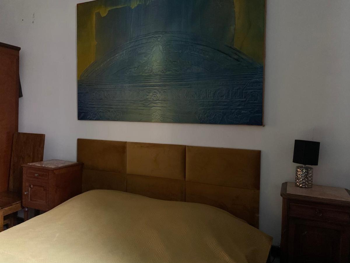 Beautiful And Charming Apartment In The Heart Of The Old Town Варшава Екстериор снимка