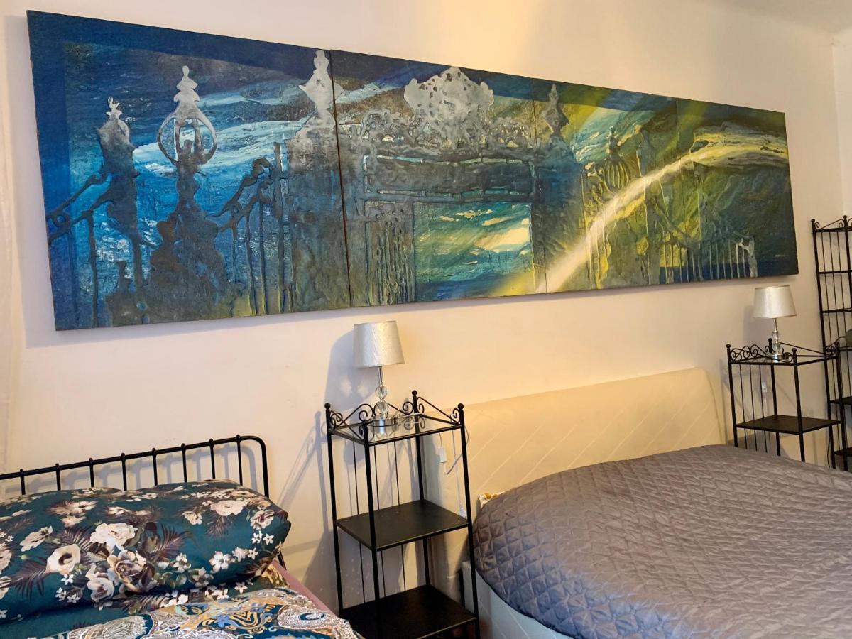 Beautiful And Charming Apartment In The Heart Of The Old Town Варшава Екстериор снимка